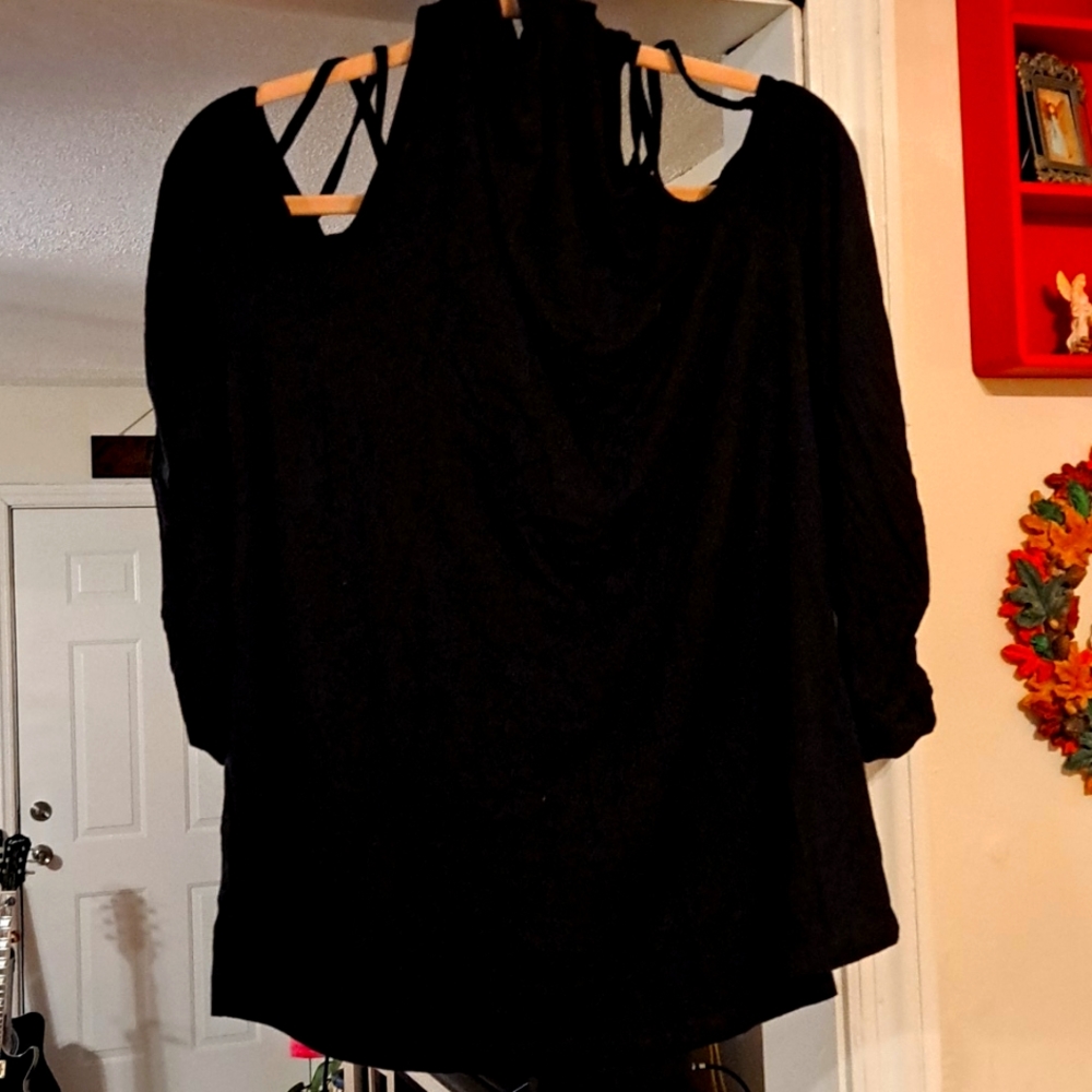Yoins xl black turtleneck